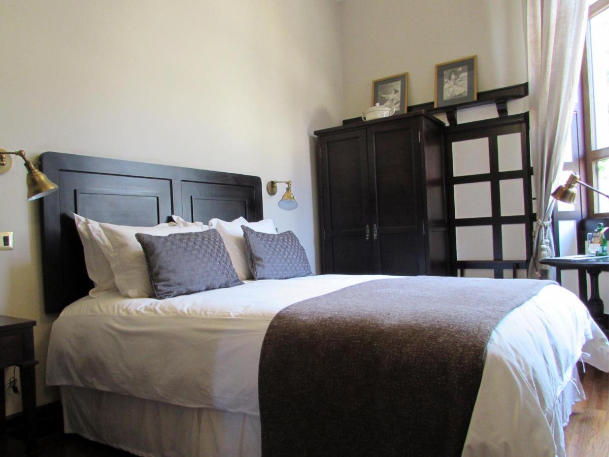 Hotel Boutique Castillo Rojo Santiago du Chili Extérieur photo