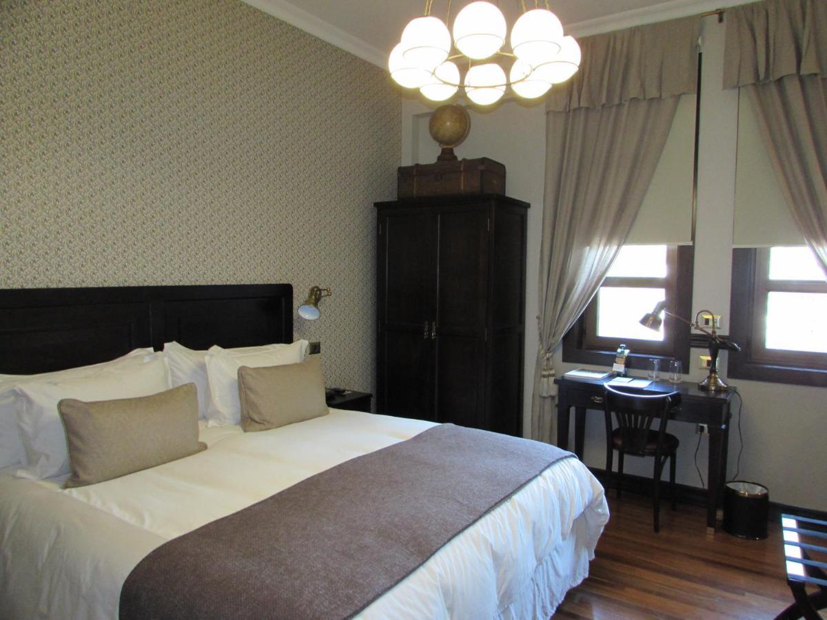 Hotel Boutique Castillo Rojo Santiago du Chili Extérieur photo