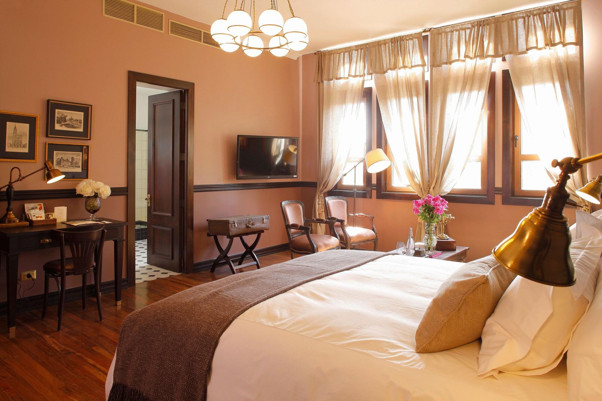 Hotel Boutique Castillo Rojo Santiago du Chili Extérieur photo